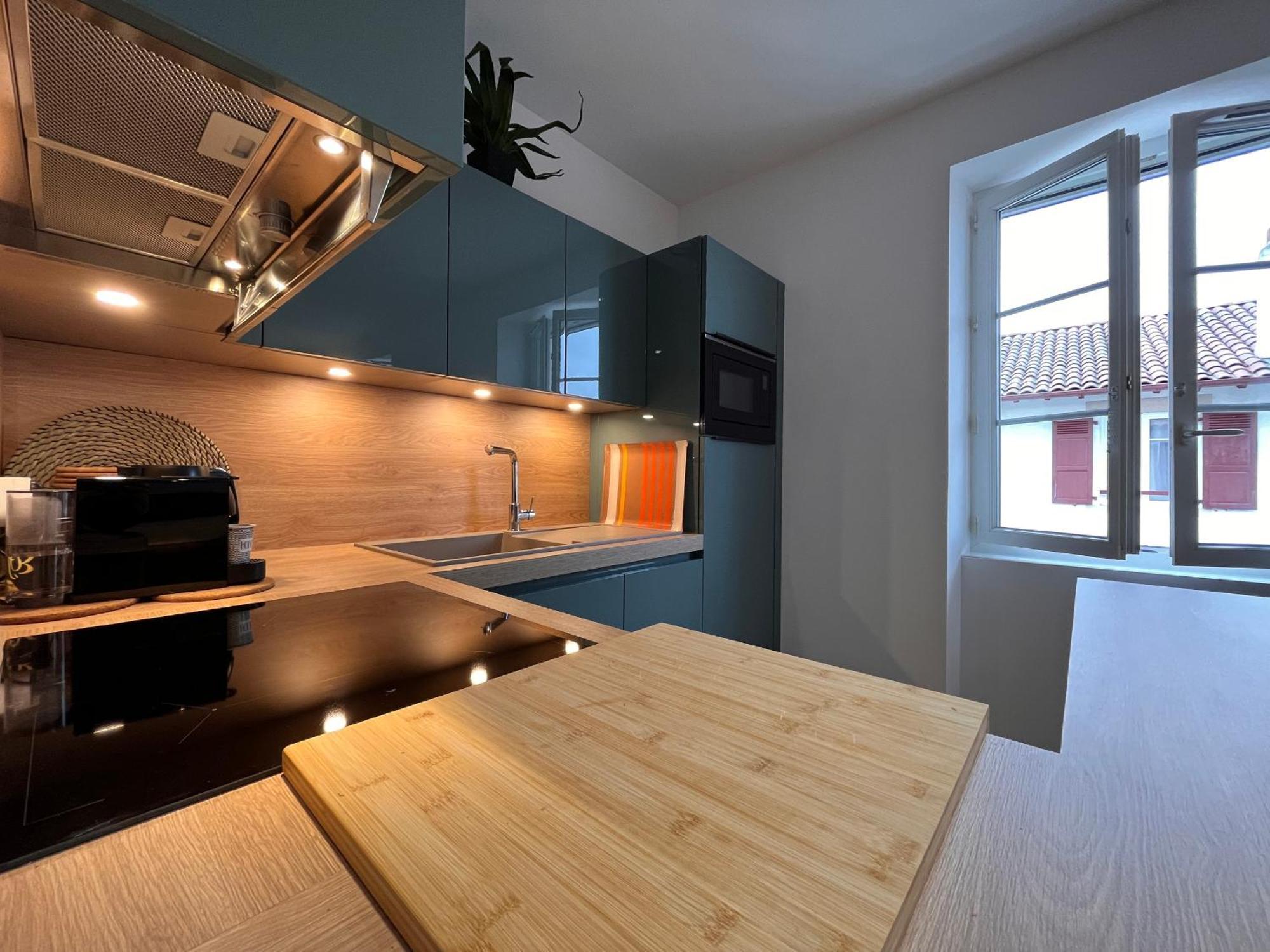 Appartement Lumineux 3 Pieces Pres Des Halles Et De La Plage, Wifi, Clim, Parkings Proches - Fr-1-239-910 แซ็งฌองเดอลูซ ภายนอก รูปภาพ